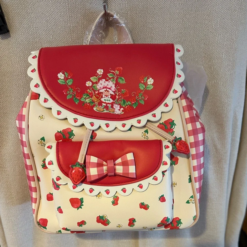 Strawberry Shortcake Drawstring Backpack
NWT - Picture 1 of 6